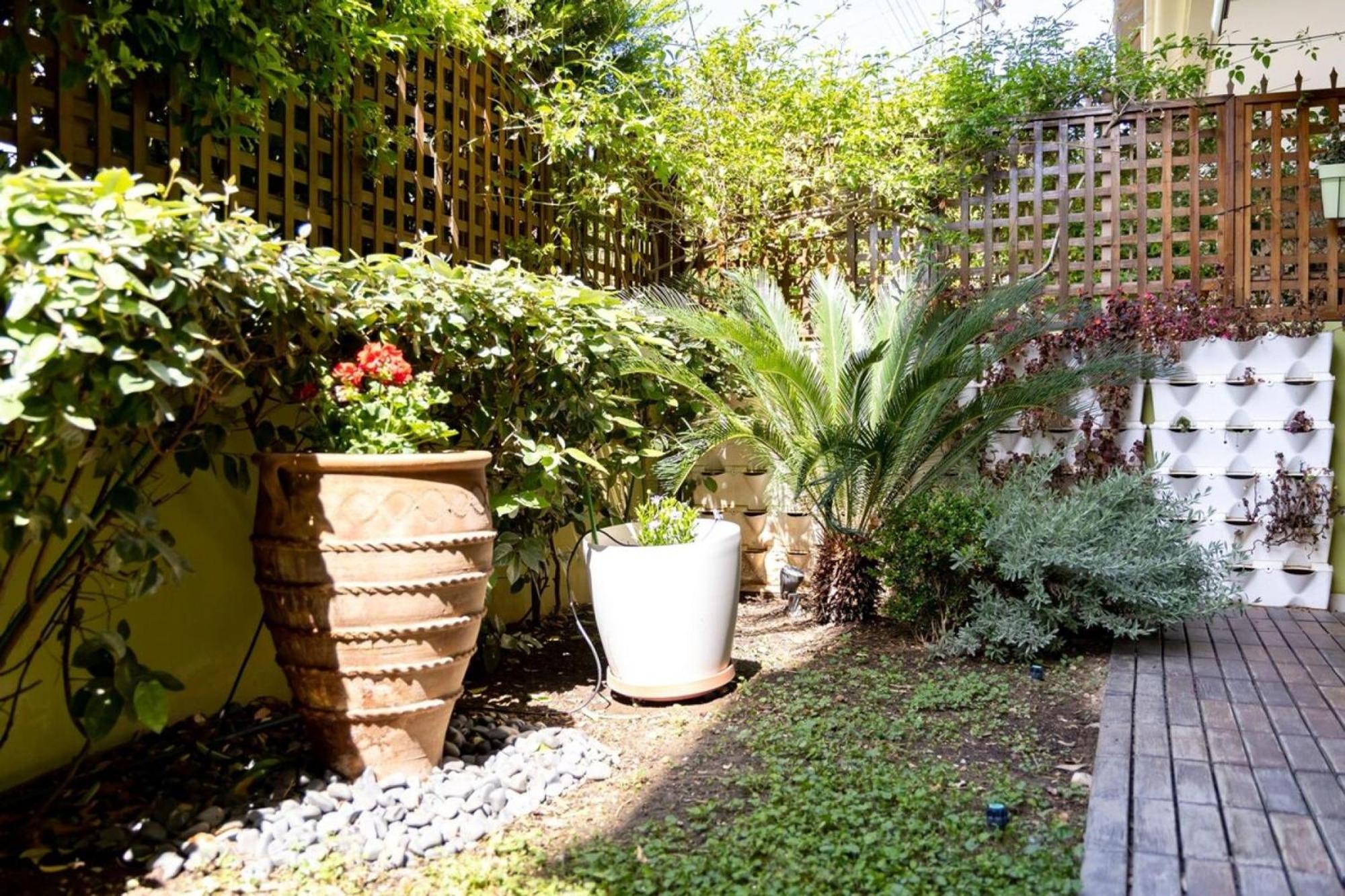 The Garden House At Alimos Apartment Athens Luaran gambar